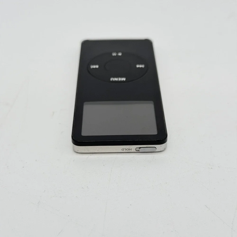 Apple iPod Nano 1st Generation Black 2GB Model MA099LL A1137 Needs Battery
